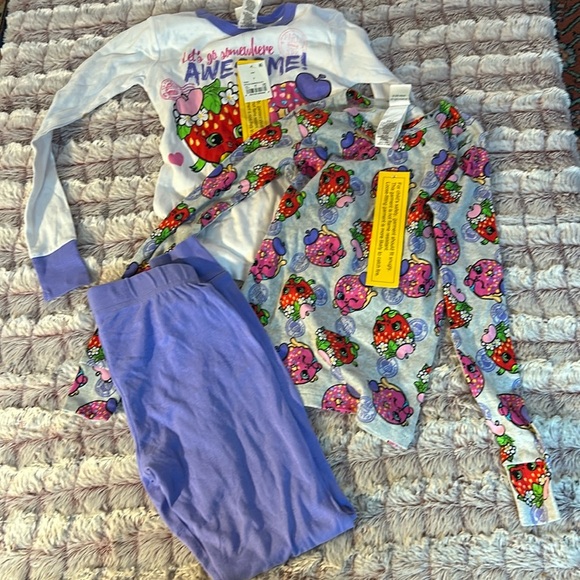 Shopkins 3 pc pajamas set size 8 - Picture 1 of 4